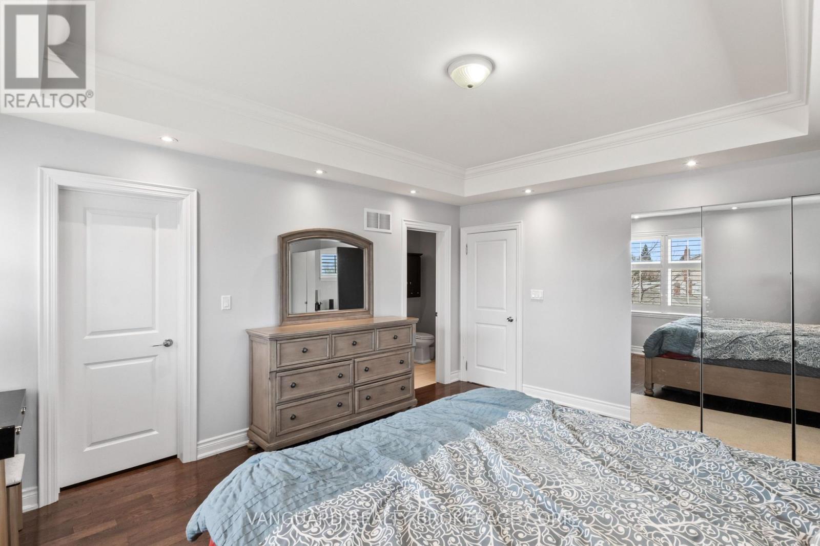 106 George Street, Toronto, Ontario  M8Z 3Y7 - Photo 21 - W12926218