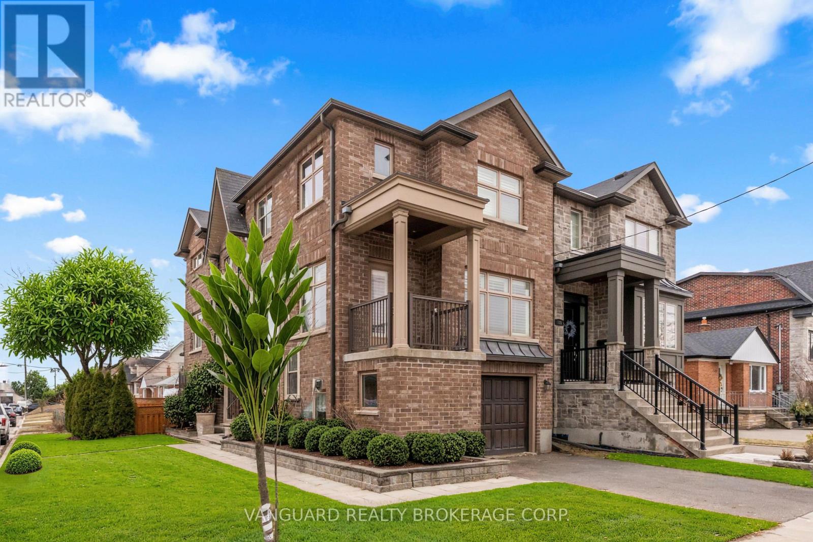 106 George Street, Toronto, Ontario  M8Z 3Y7 - Photo 3 - W12926218