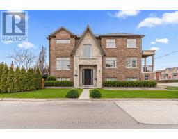 106 GEORGE STREET, Toronto, Ontario