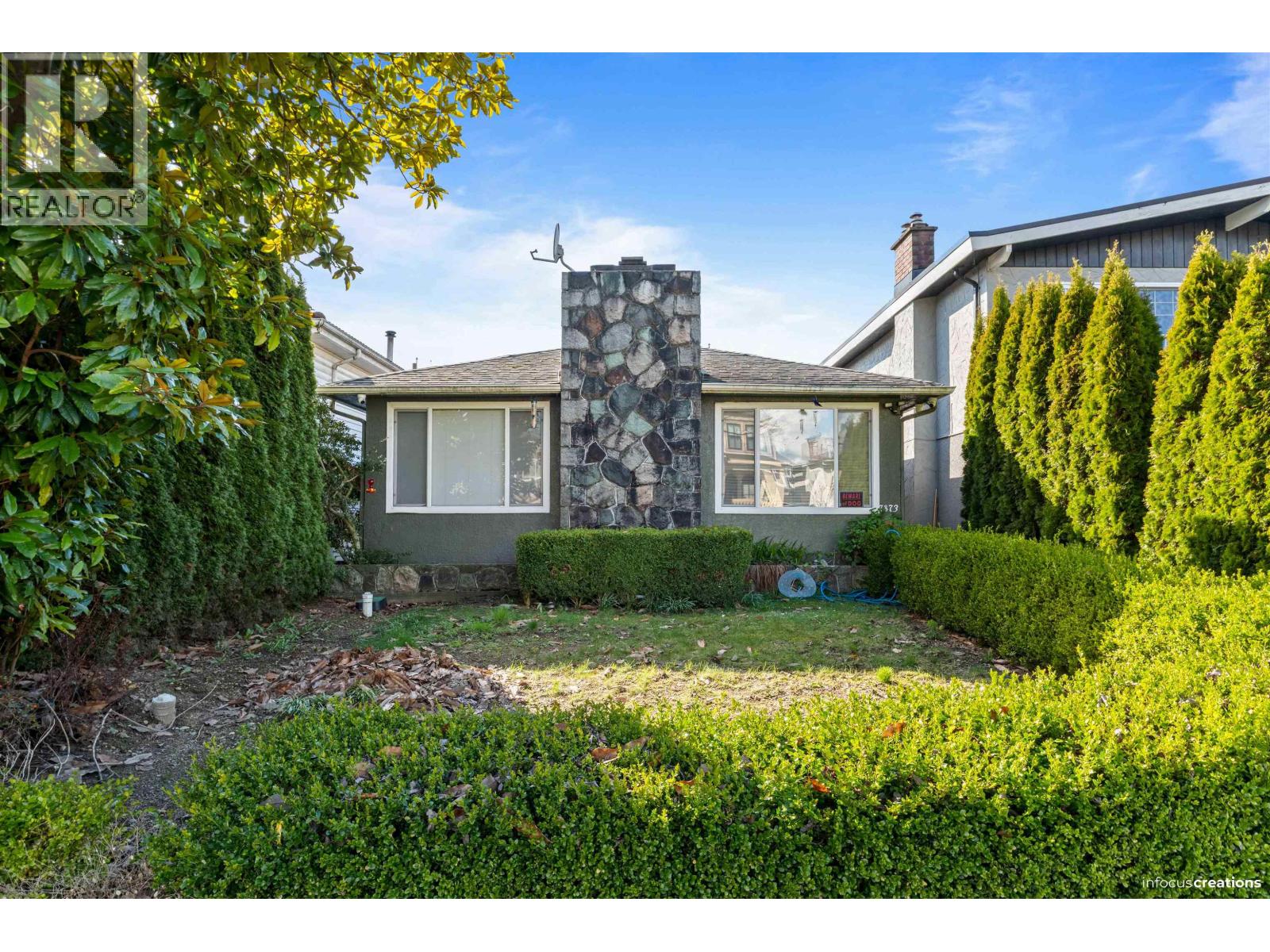 7373 CULLODEN STREET, Vancouver, British Columbia