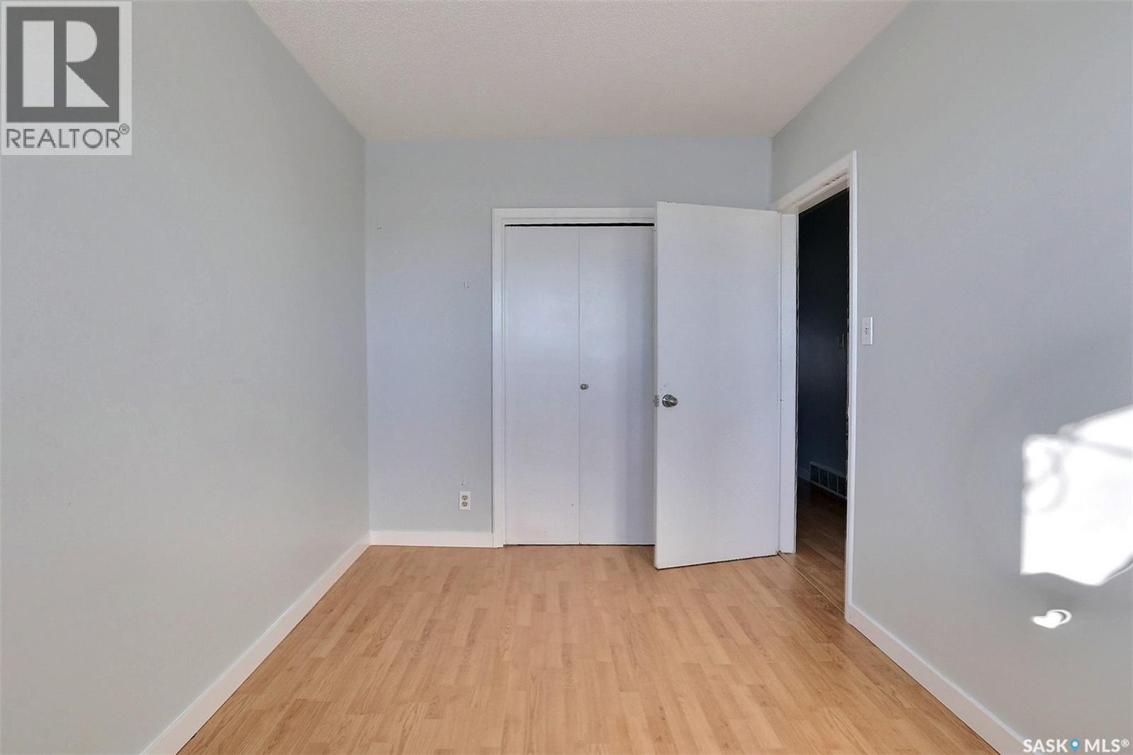 254 Froom Crescent, Regina, Saskatchewan  S4N 1B7 - Photo 13 - SK031395