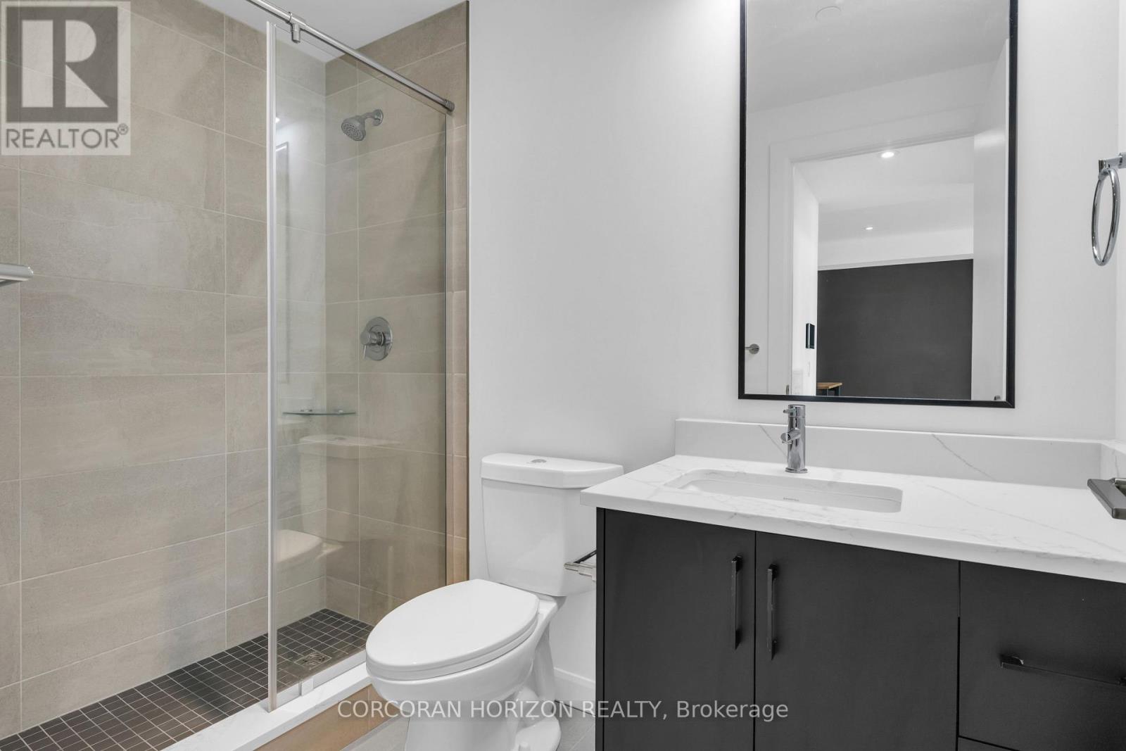 1708 - 741 King Street W, Kitchener, Ontario N2G 0E9 - Photo 19 - X12926132