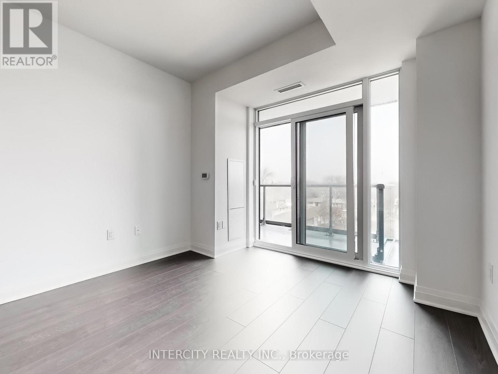 516 - 700 Sheppard Avenue W, Toronto, Ontario M3H 0G5 - Photo 13 - C12863542