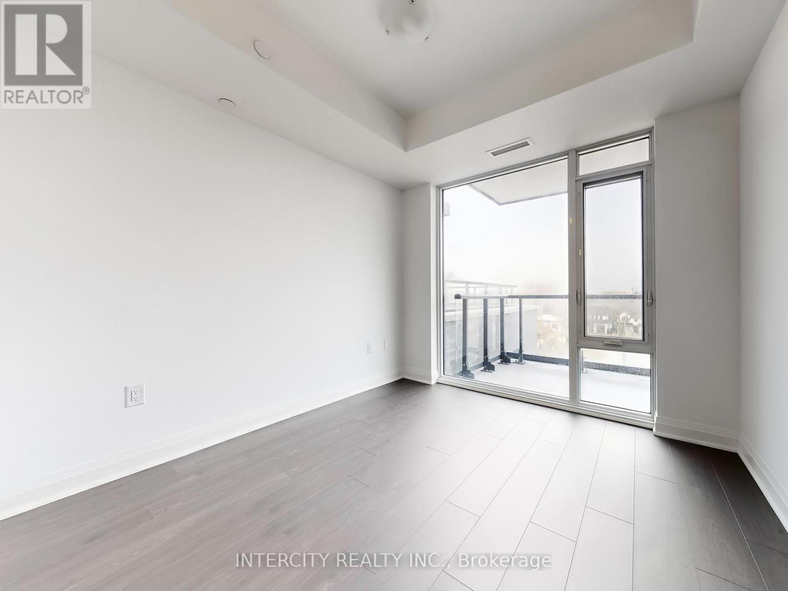 516 - 700 Sheppard Avenue W, Toronto, Ontario M3H 0G5 - Photo 18 - C12863542
