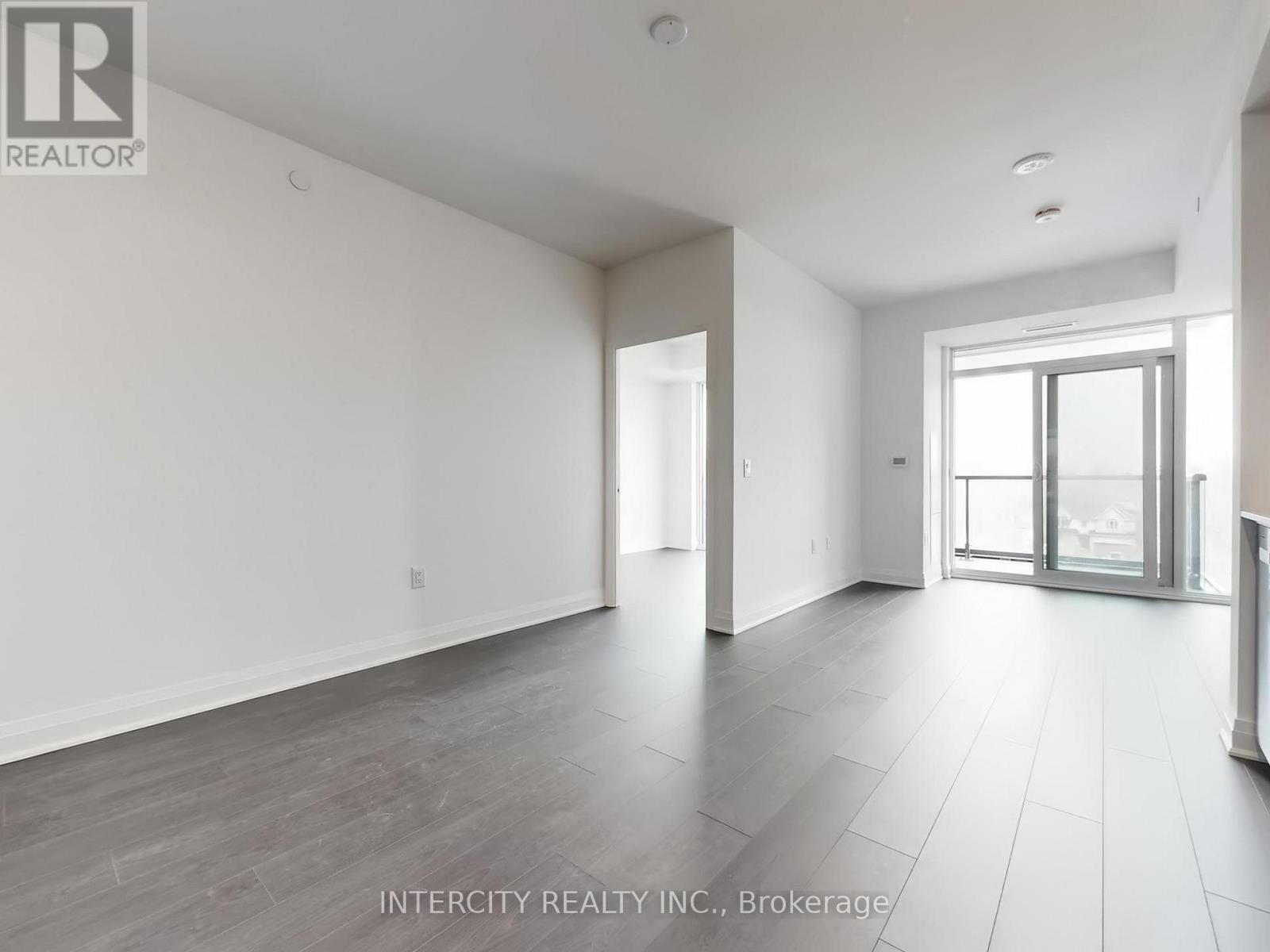516 - 700 Sheppard Avenue W, Toronto, Ontario M3H 0G5 - Photo 11 - C12863542