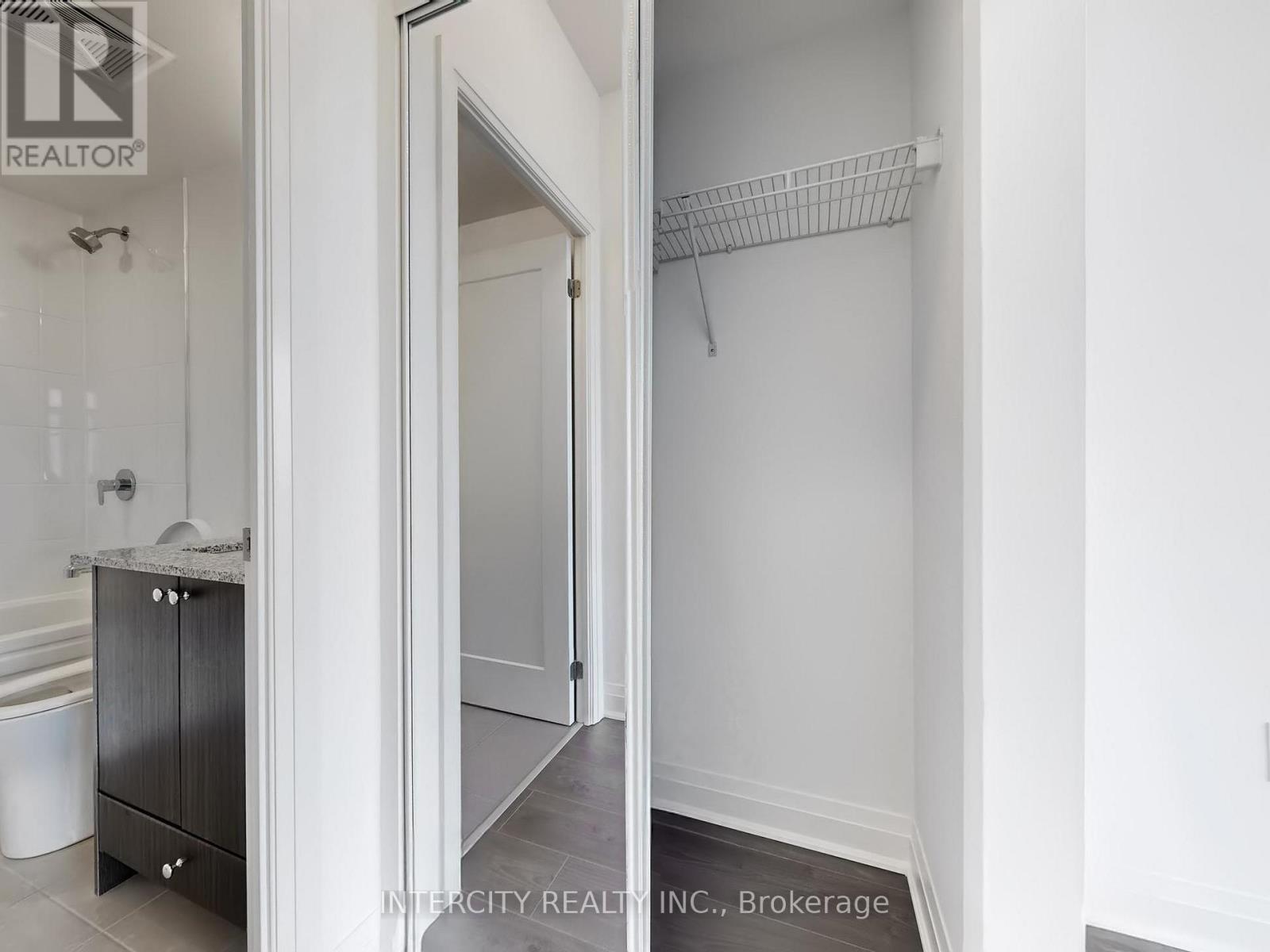 516 - 700 Sheppard Avenue W, Toronto, Ontario M3H 0G5 - Photo 21 - C12863542