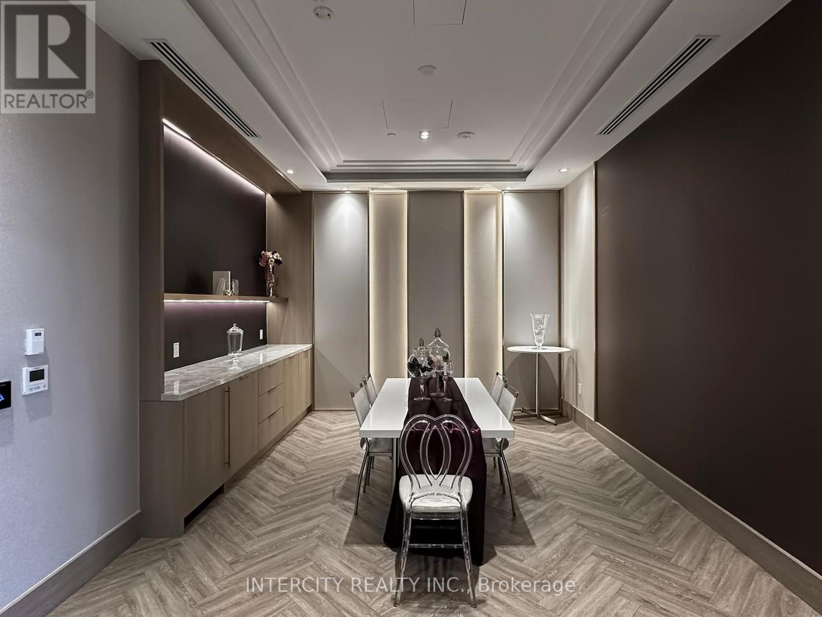 516 - 700 Sheppard Avenue W, Toronto, Ontario M3H 0G5 - Photo 44 - C12863542