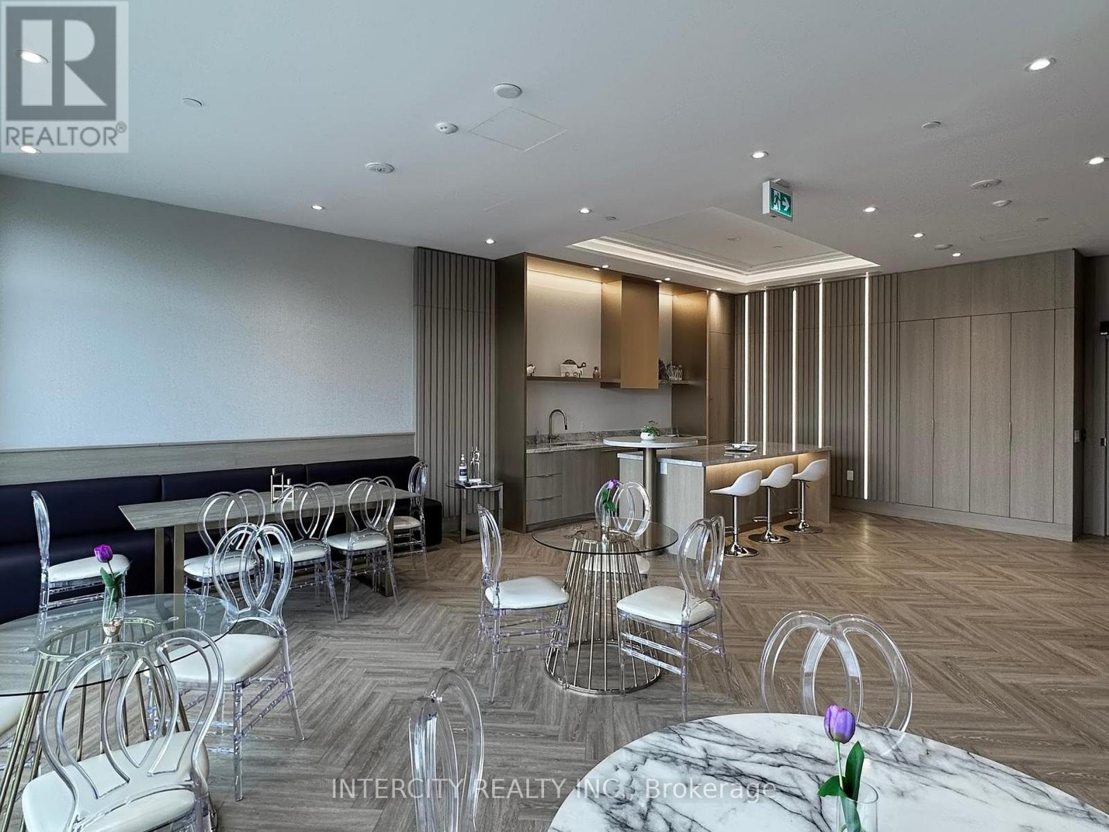 516 - 700 Sheppard Avenue W, Toronto, Ontario M3H 0G5 - Photo 46 - C12863542