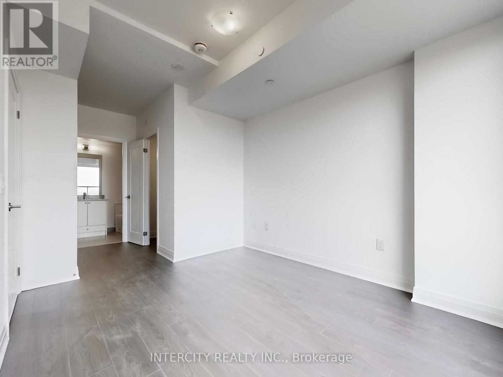 707 - 700 Sheppard Avenue W, Toronto, Ontario  M3H 0G5 - Photo 32 - C12886316