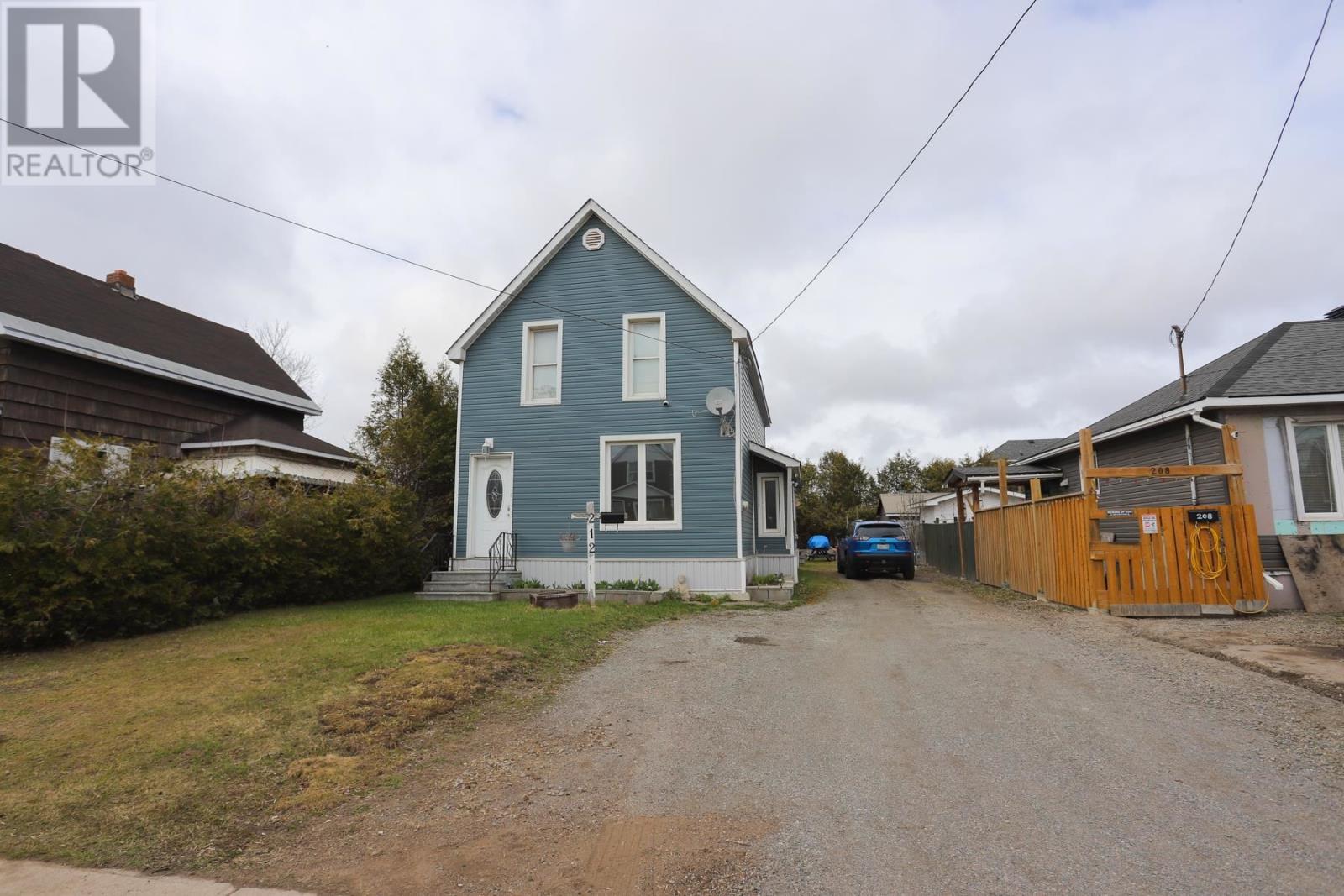 212 Wallace Ter, Sault Ste. Marie, Ontario  P6C 1K6 - Photo 3 - SM260542