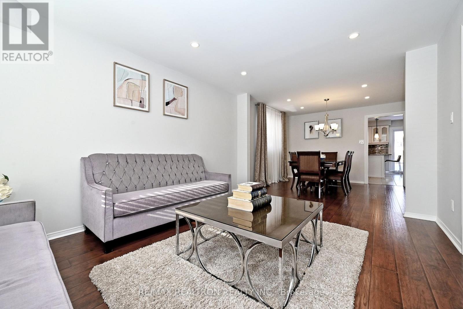 1128 Corrie Street, Innisfil, Ontario  L9S 1W9 - Photo 12 - N12708564