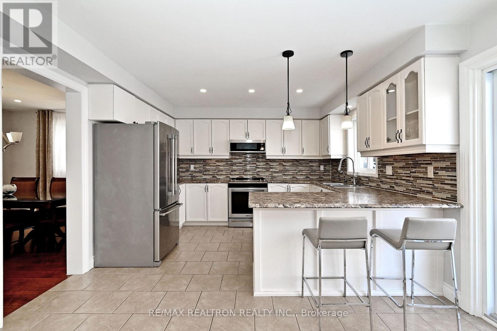 1128 Corrie Street, Innisfil, Ontario  L9S 1W9 - Photo 22 - N12708564