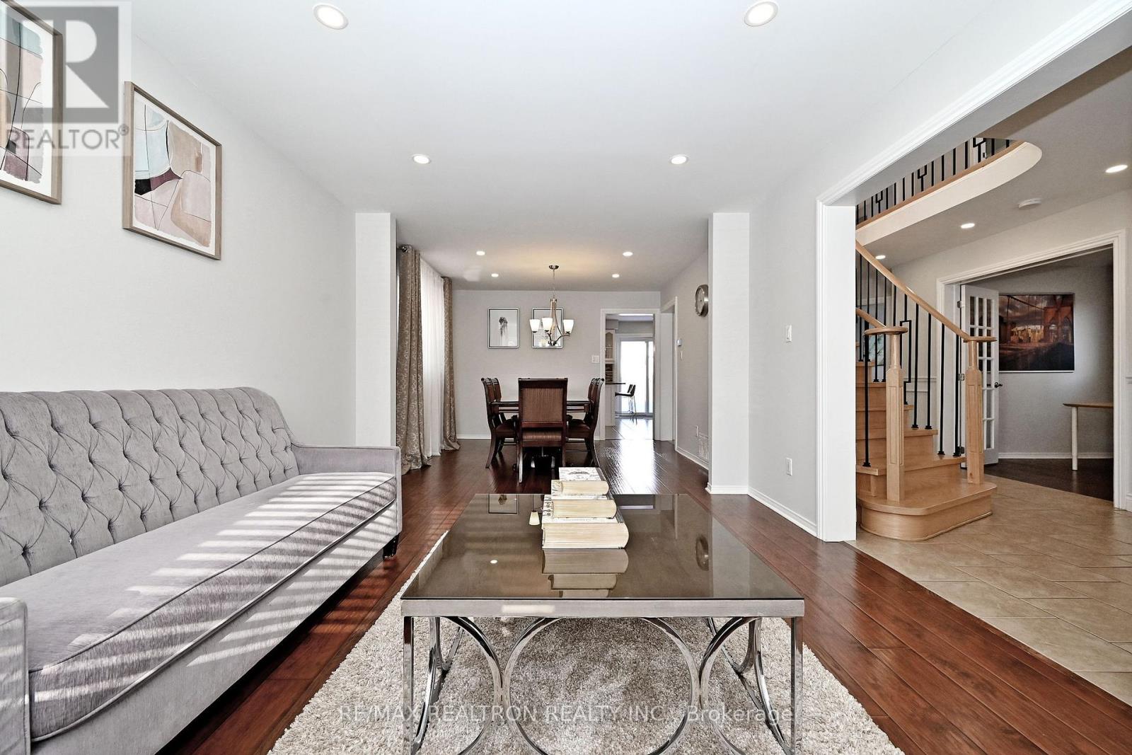 1128 Corrie Street, Innisfil, Ontario  L9S 1W9 - Photo 13 - N12708564