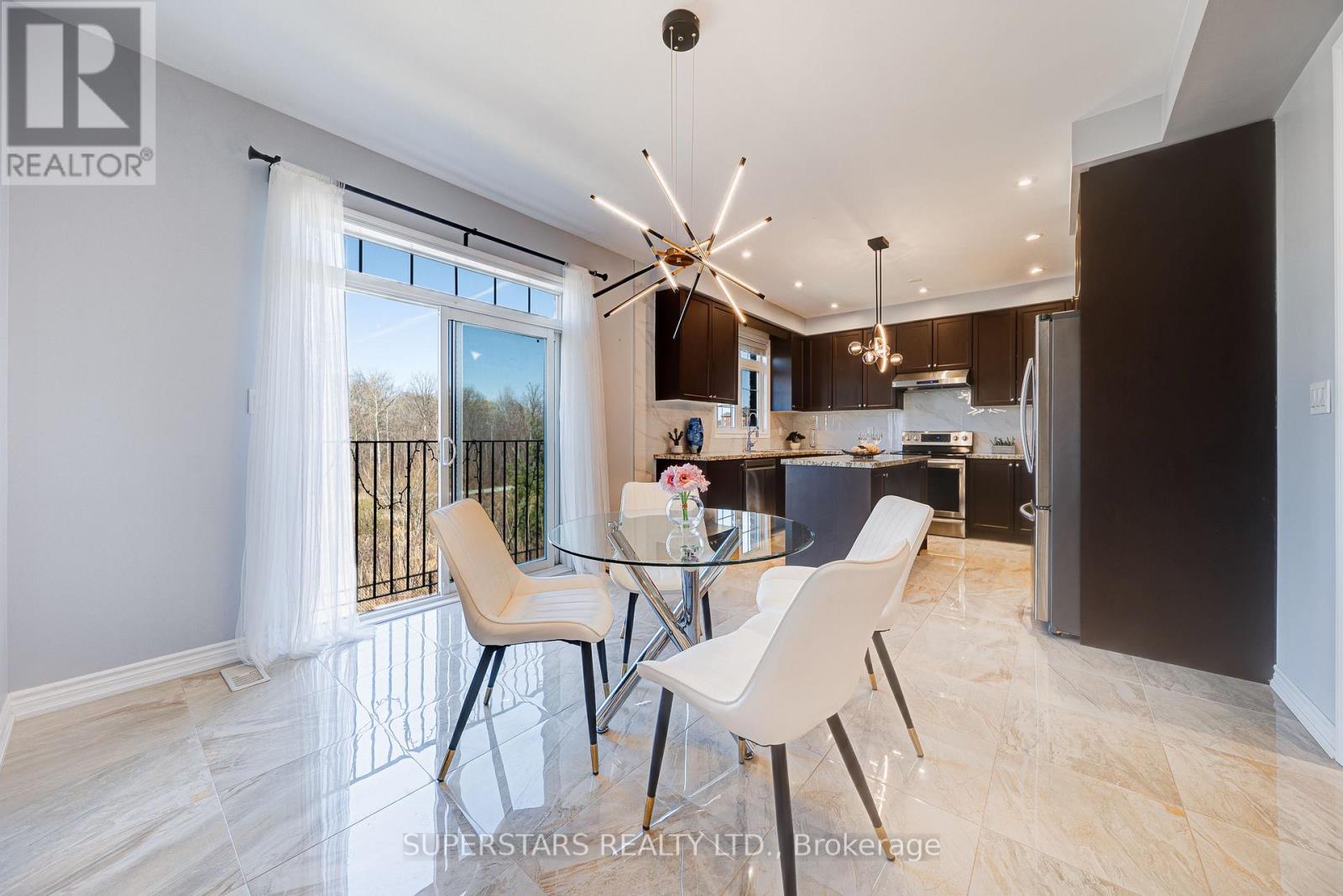 31 Roy Harper Avenue, Aurora, Ontario  L4G 0V4 - Photo 13 - N12925146