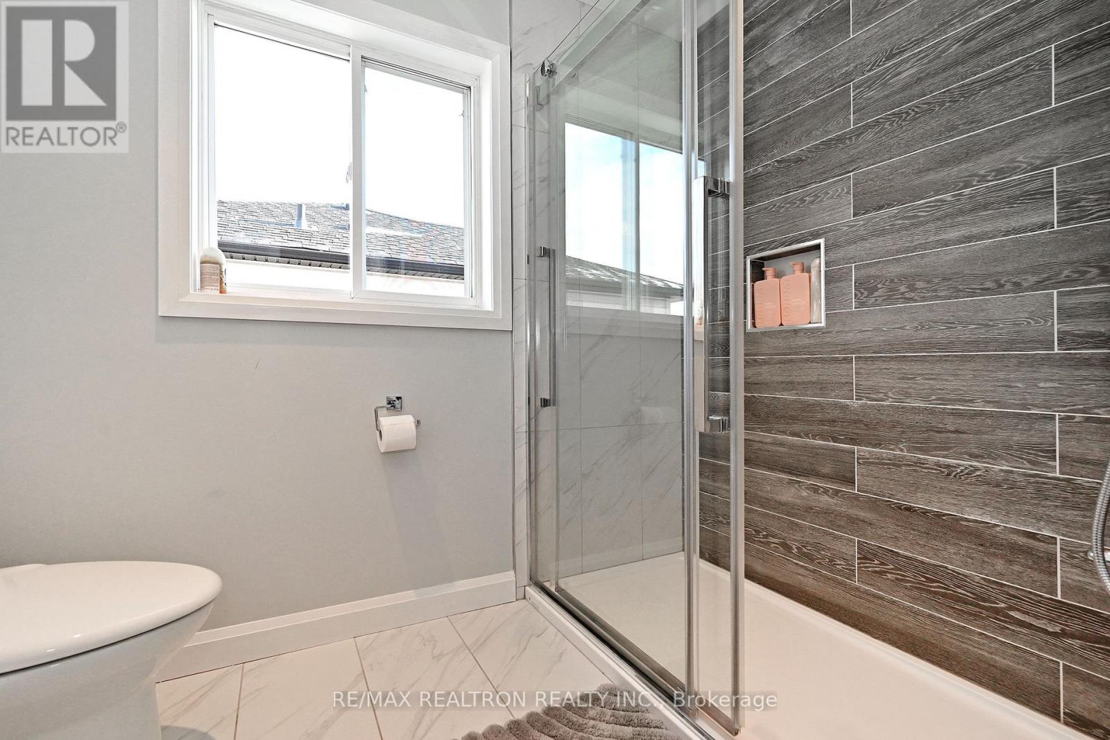 1128 Corrie Street, Innisfil, Ontario  L9S 1W9 - Photo 34 - N12708564