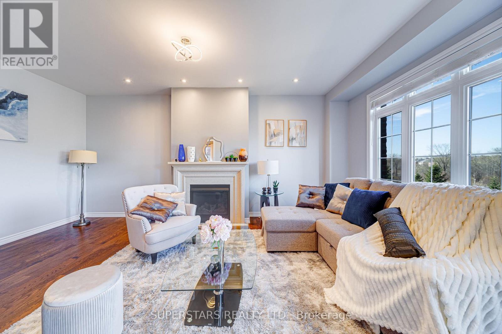 31 Roy Harper Avenue, Aurora, Ontario  L4G 0V4 - Photo 7 - N12925146