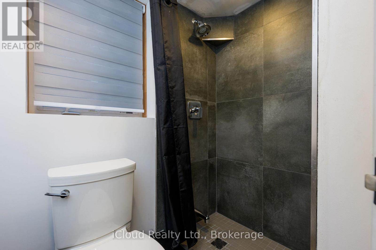 3 Wildflower Lane, Halton Hills, Ontario  L7G 0H5 - Photo 47 - W12848028