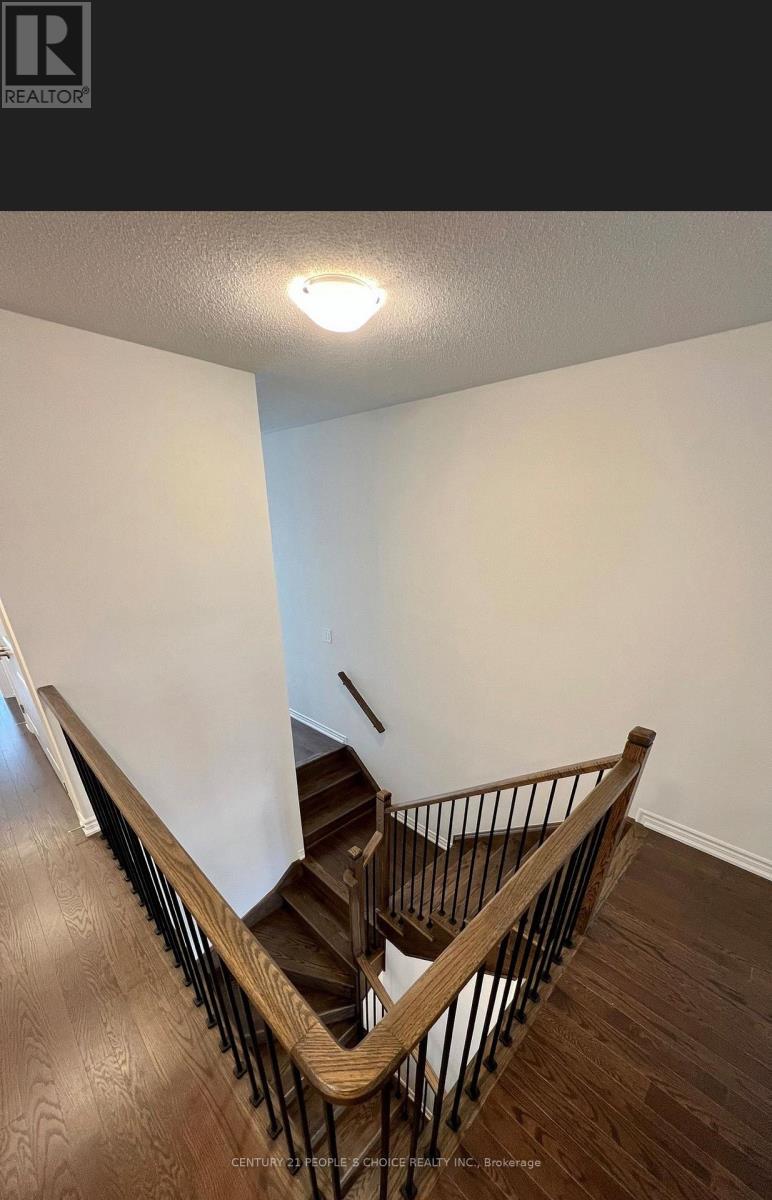 1491 Kitchen Court, Milton, Ontario  L9E 1Y8 - Photo 12 - W12921980