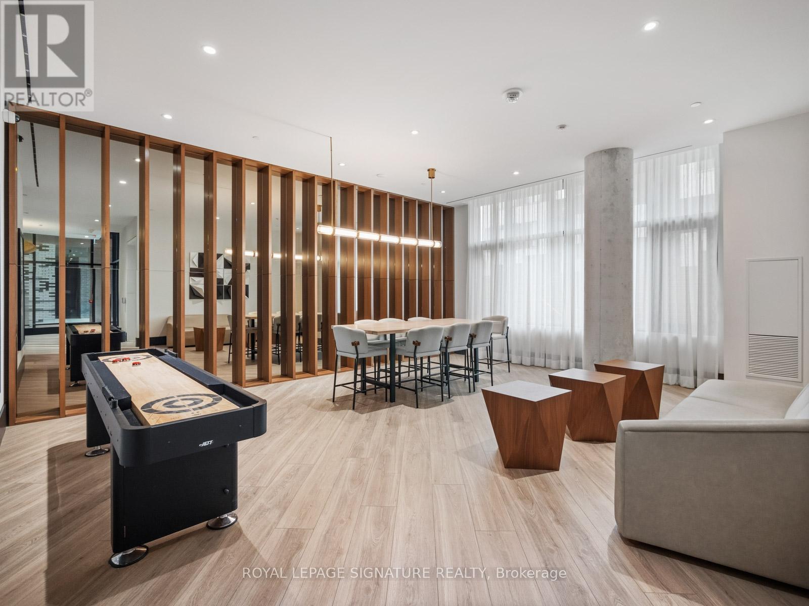 1808 St Clair Avenue, Toronto, Ontario  M6N 0C1 - Photo 44 - W12901662