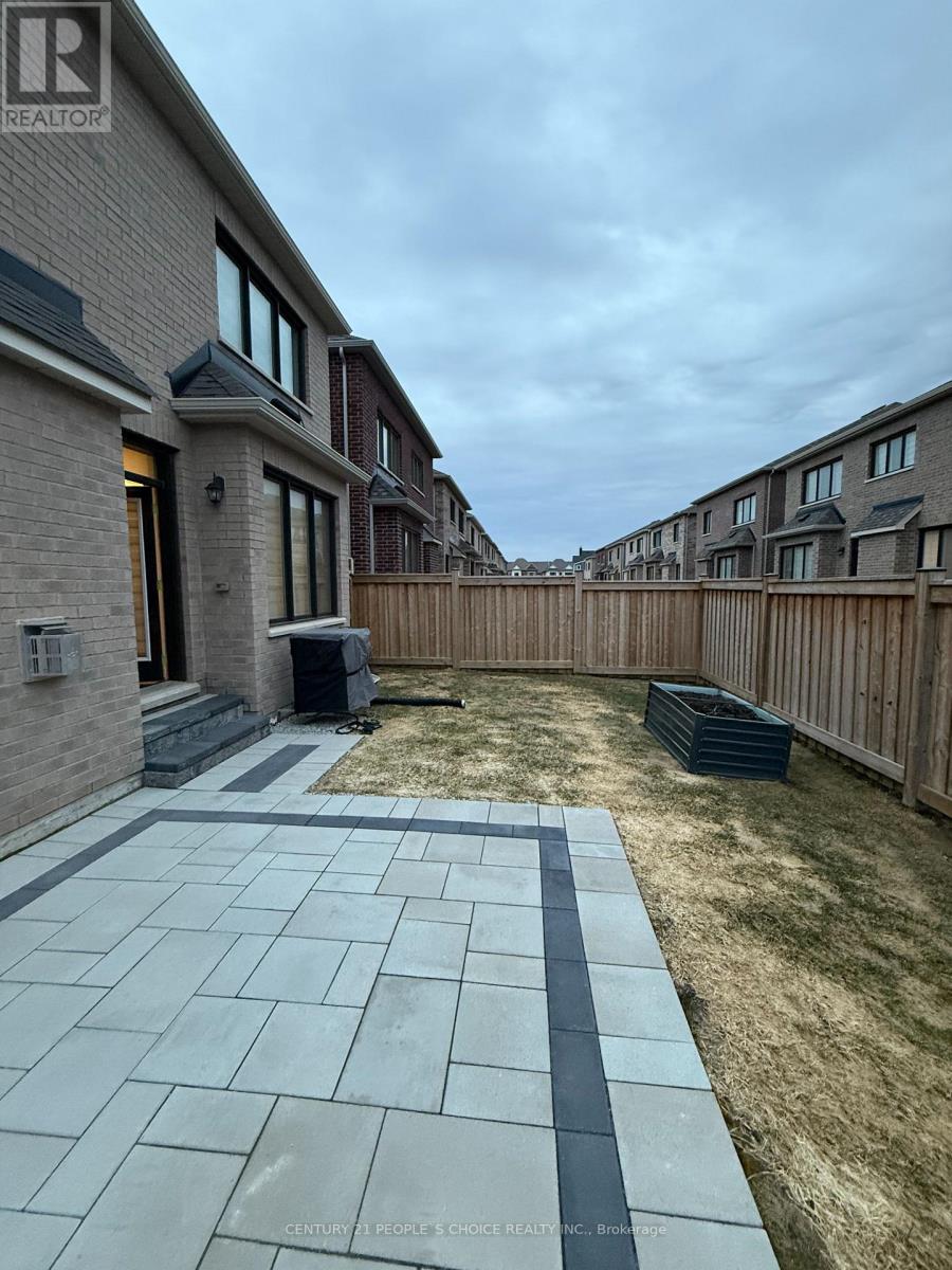 1491 Kitchen Court, Milton, Ontario  L9E 1Y8 - Photo 28 - W12921980