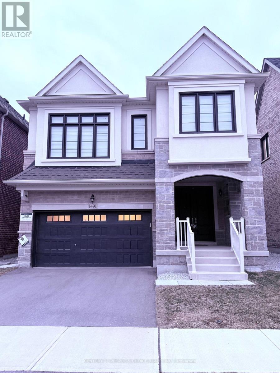 1491 Kitchen Court, Milton, Ontario  L9E 1Y8 - Photo 2 - W12921980