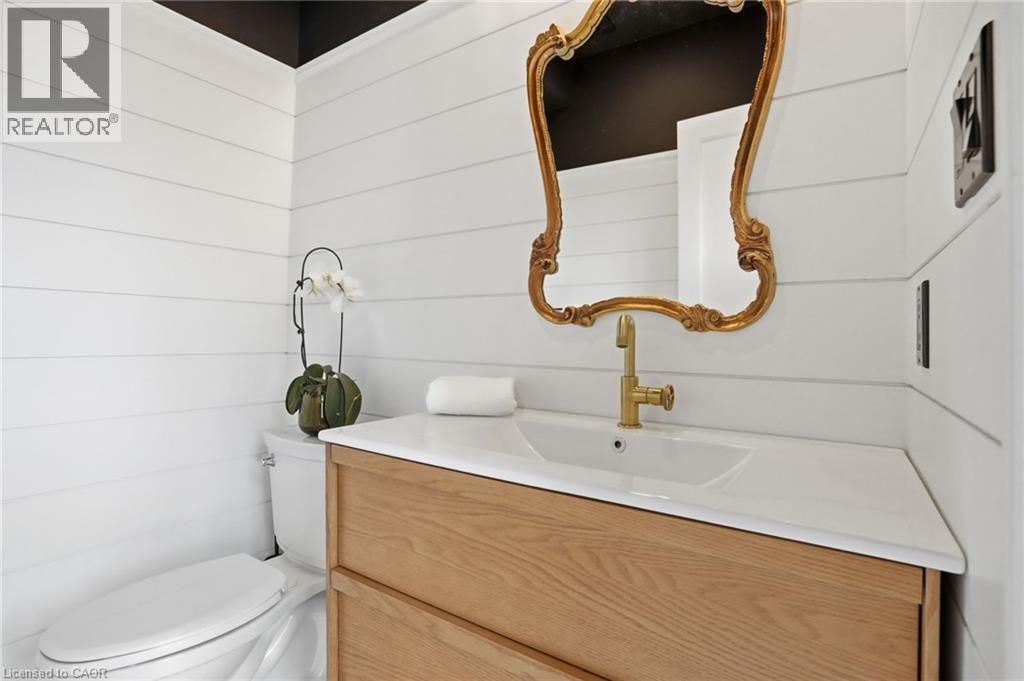 136 Rockcliffe Road, Waterdown, Ontario  L9H 7H3 - Photo 22 - 40815494