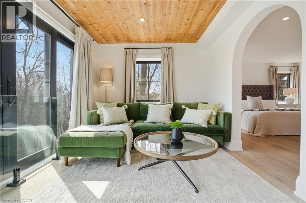 136 Rockcliffe Road, Waterdown, Ontario  L9H 7H3 - Photo 26 - 40815494