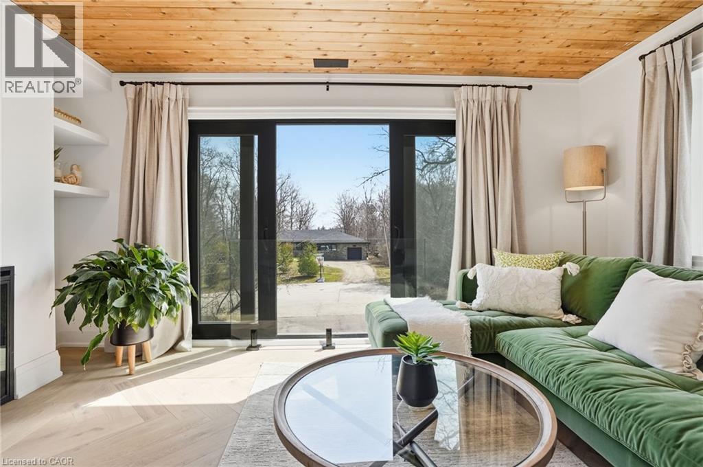 136 Rockcliffe Road, Waterdown, Ontario  L9H 7H3 - Photo 27 - 40815494