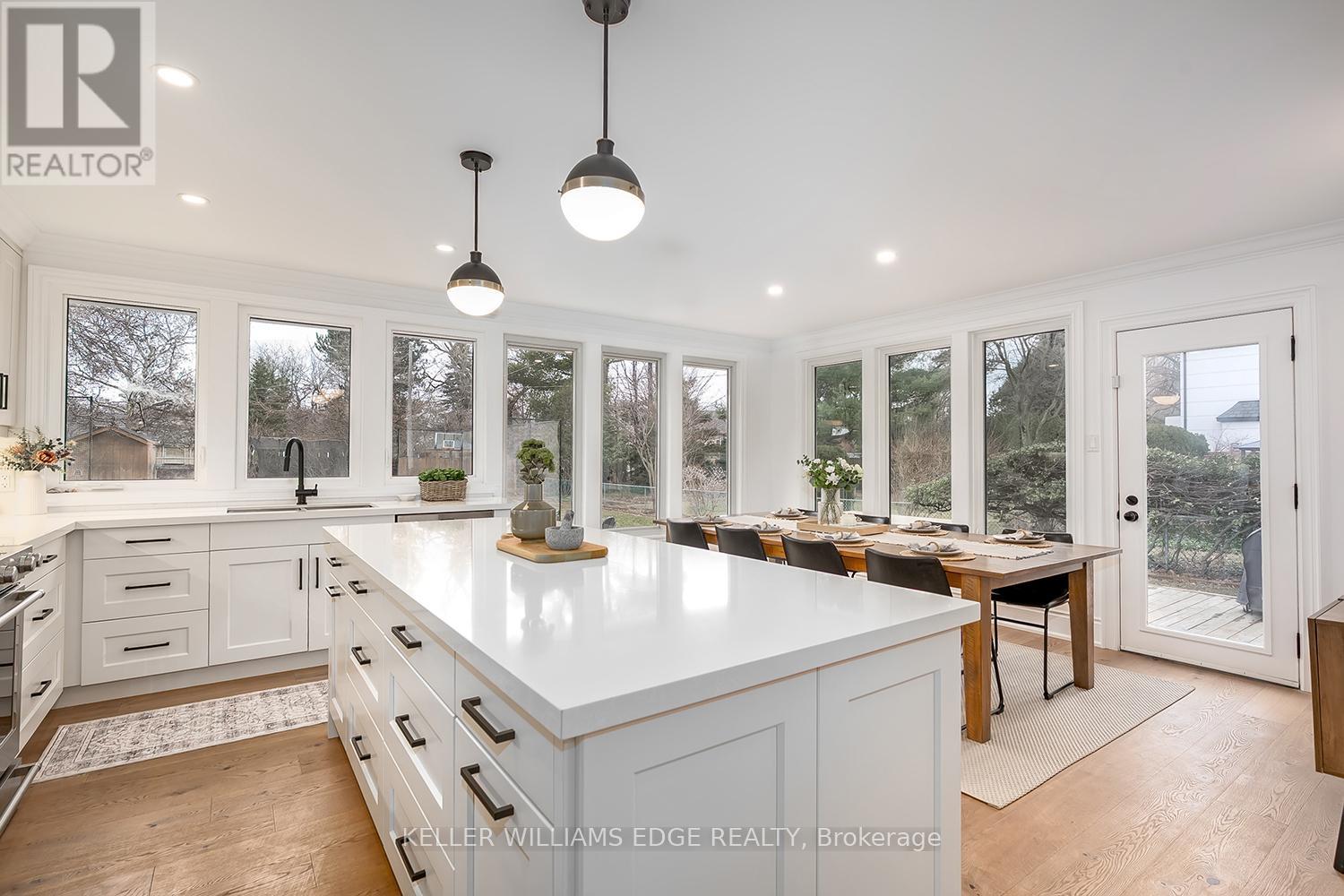 289 Belvenia Road, Burlington, Ontario  L7L 2G5 - Photo 10 - W12908952