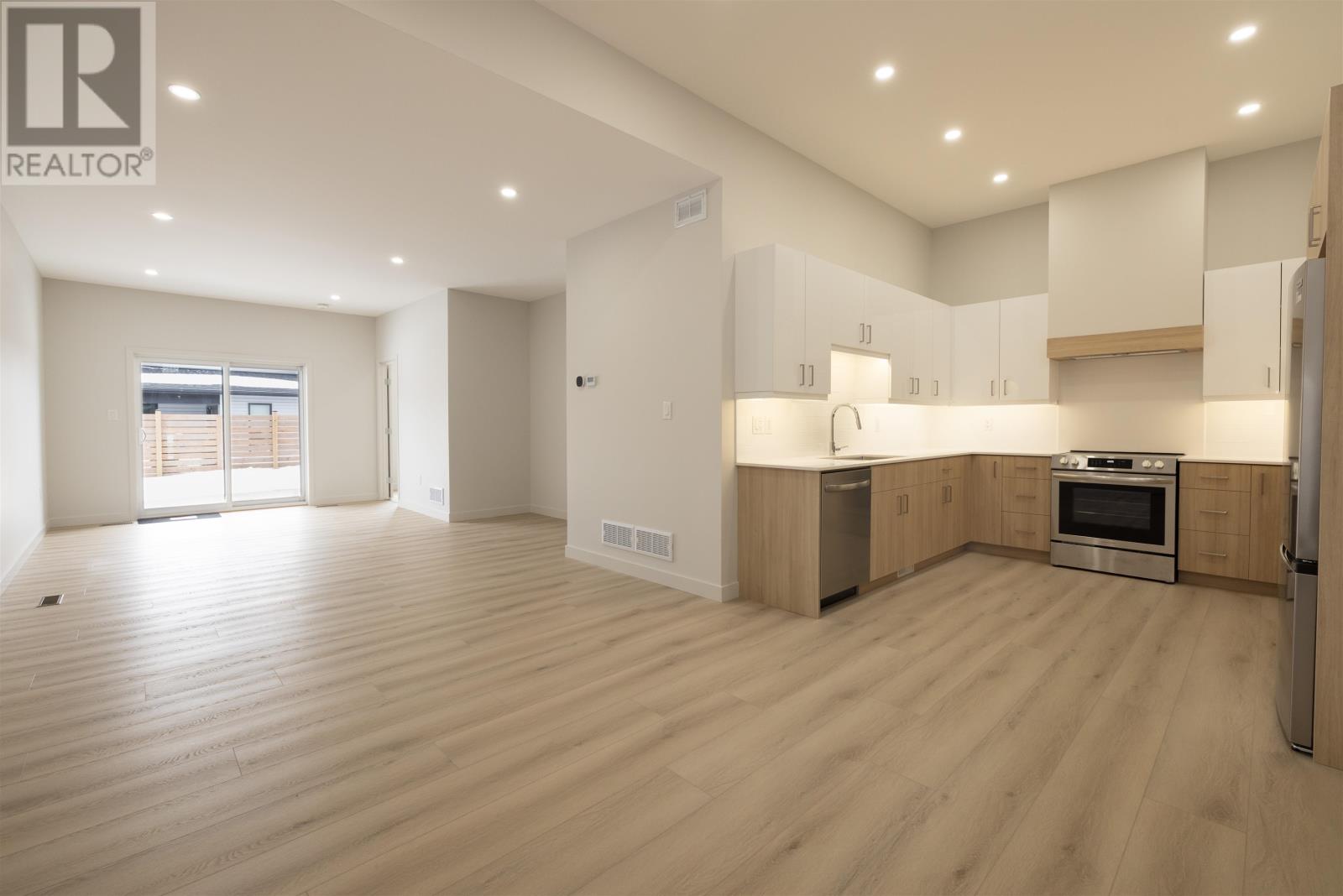 828-838 Weiler Blvd, Thunder Bay, Ontario  P7C 0A7 - Photo 25 - TB2600131