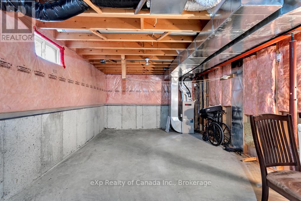 124 Wilson Avenue, Tillsonburg, Ontario  N4G 5T3 - Photo 24 - X12926334