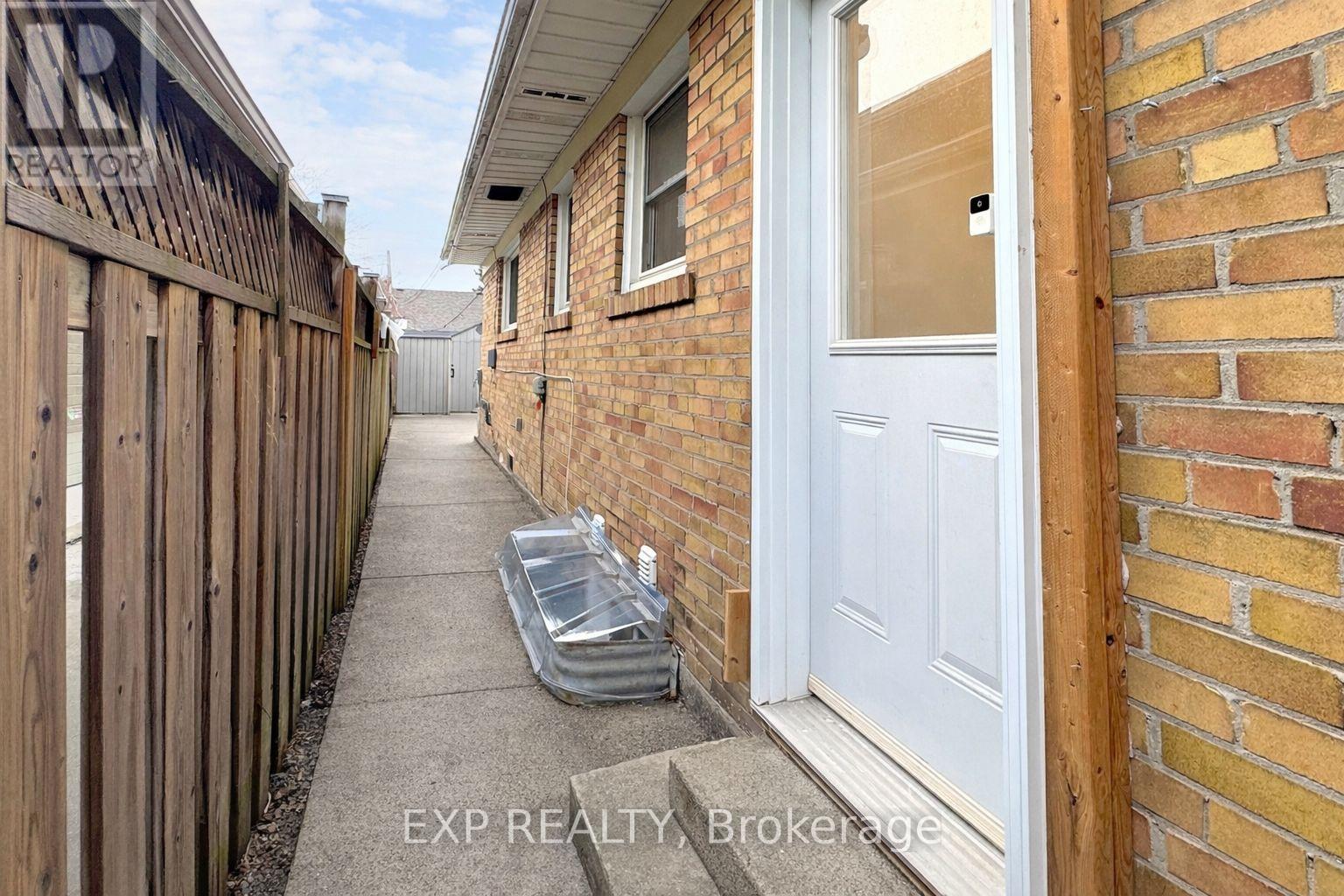 12 Bonnechere Crescent, Toronto, Ontario  M1K 4Y8 - Photo 42 - E12754182