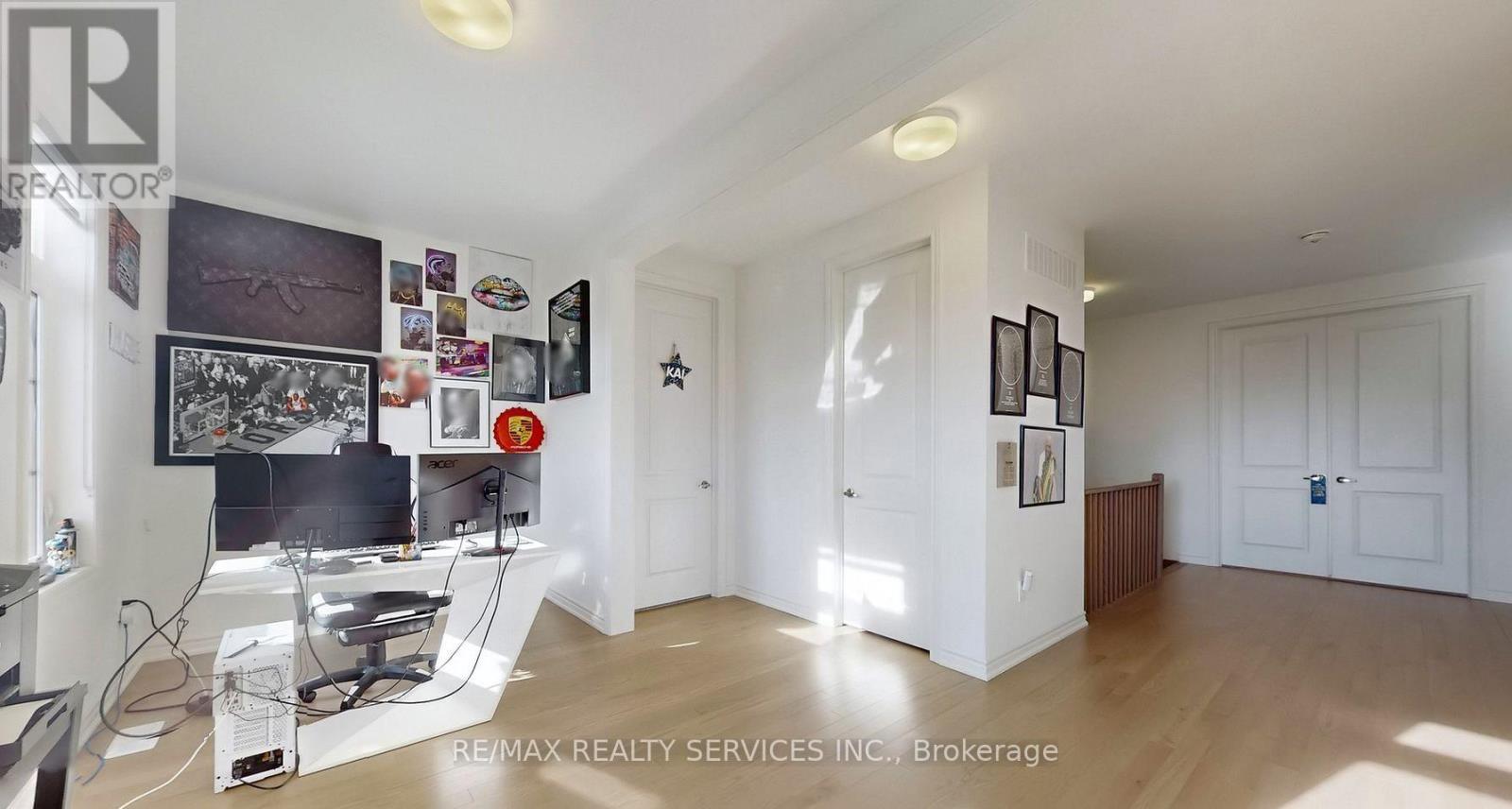 25 Bellflower Crescent, Adjala-Tosorontio, Ontario  L0G 1W0 - Photo 19 - N12926222