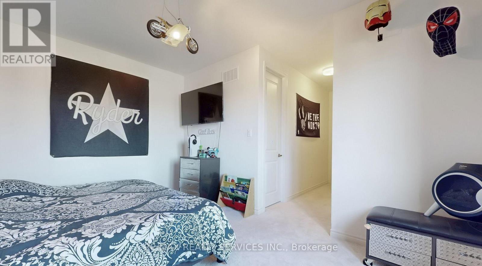 25 Bellflower Crescent, Adjala-Tosorontio, Ontario  L0G 1W0 - Photo 34 - N12926222