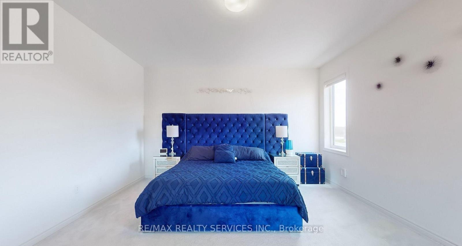 25 Bellflower Crescent, Adjala-Tosorontio, Ontario  L0G 1W0 - Photo 22 - N12926222