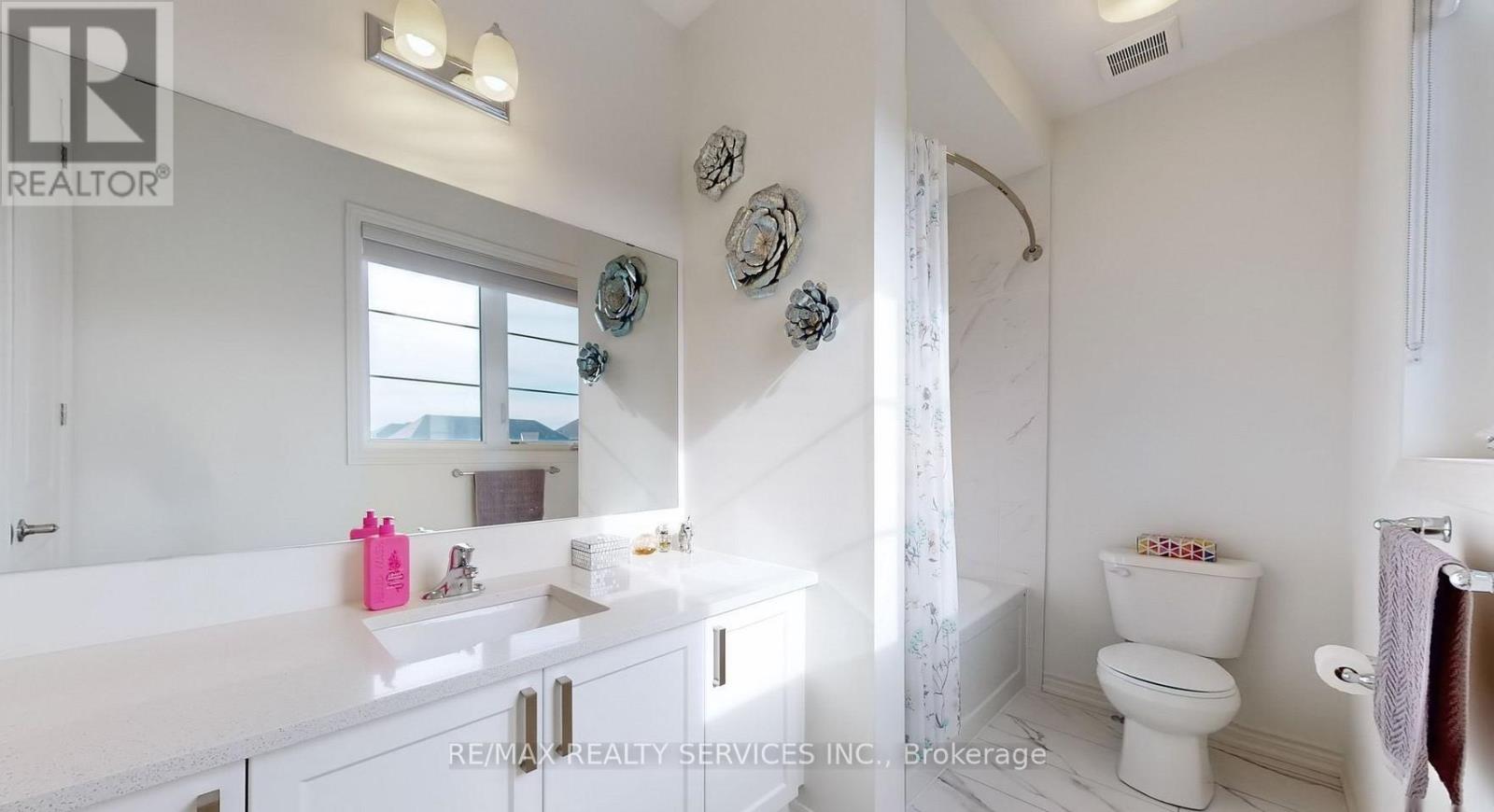 25 Bellflower Crescent, Adjala-Tosorontio, Ontario  L0G 1W0 - Photo 29 - N12926222