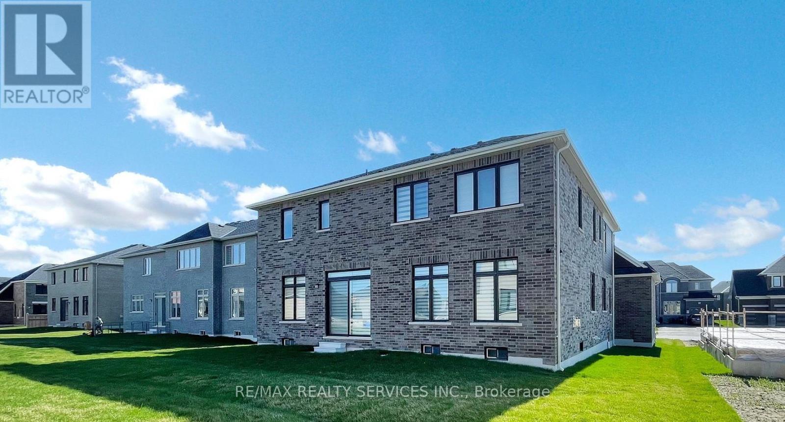 25 Bellflower Crescent, Adjala-Tosorontio, Ontario  L0G 1W0 - Photo 37 - N12926222