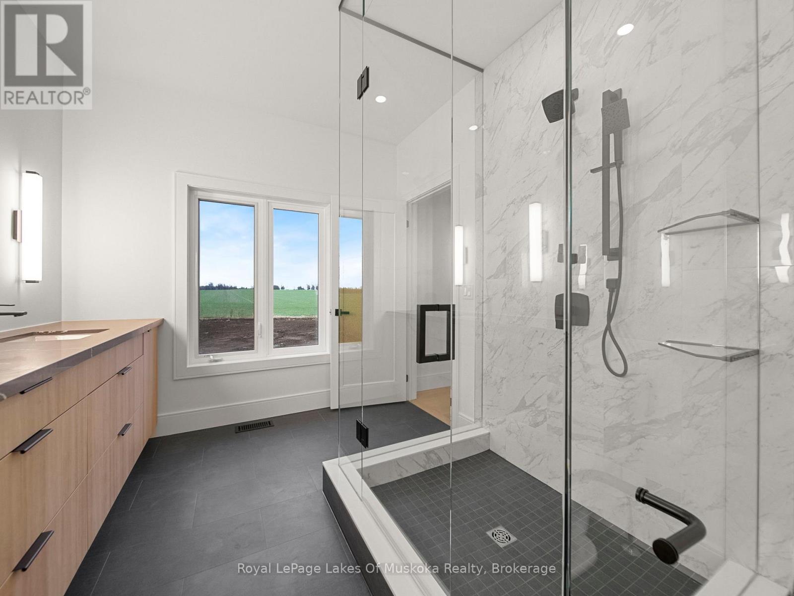 23 Henry Ball Court, Oro-Medonte, Ontario  L0K 2G1 - Photo 9 - S12926272