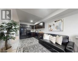 617 - 30 MEADOWGLEN PLACE, Toronto, Ontario