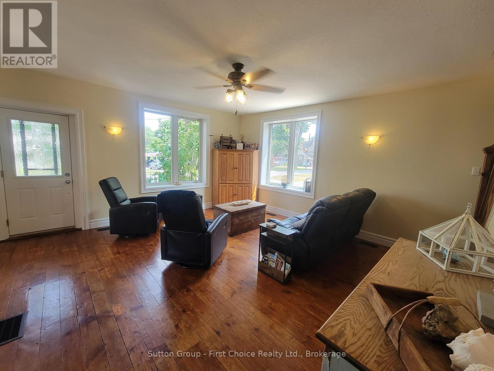 30 King Street N, South Huron (Stephen), Ontario  N0M 1M0 - Photo 23 - X12926280