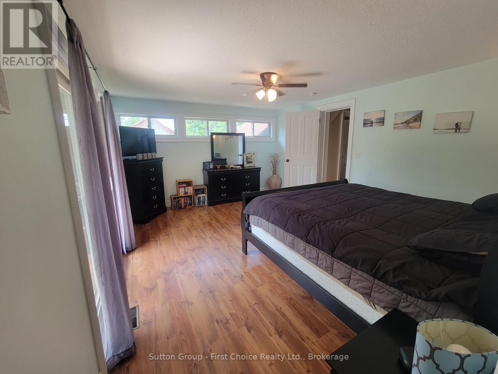 30 King Street N, South Huron (Stephen), Ontario  N0M 1M0 - Photo 28 - X12926280