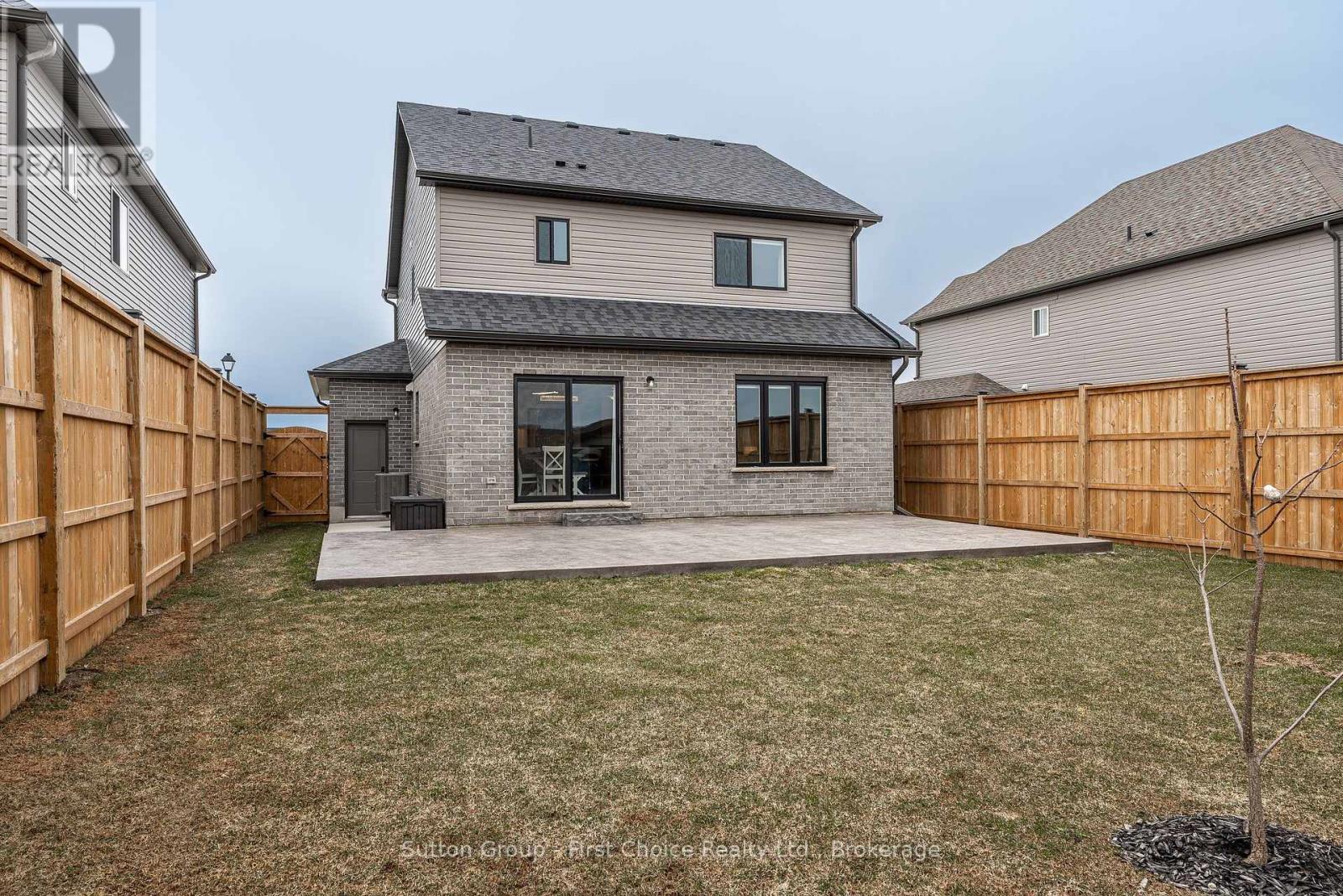 236 Bradshaw Drive, Stratford, Ontario  N5A 0G5 - Photo 39 - X12926398