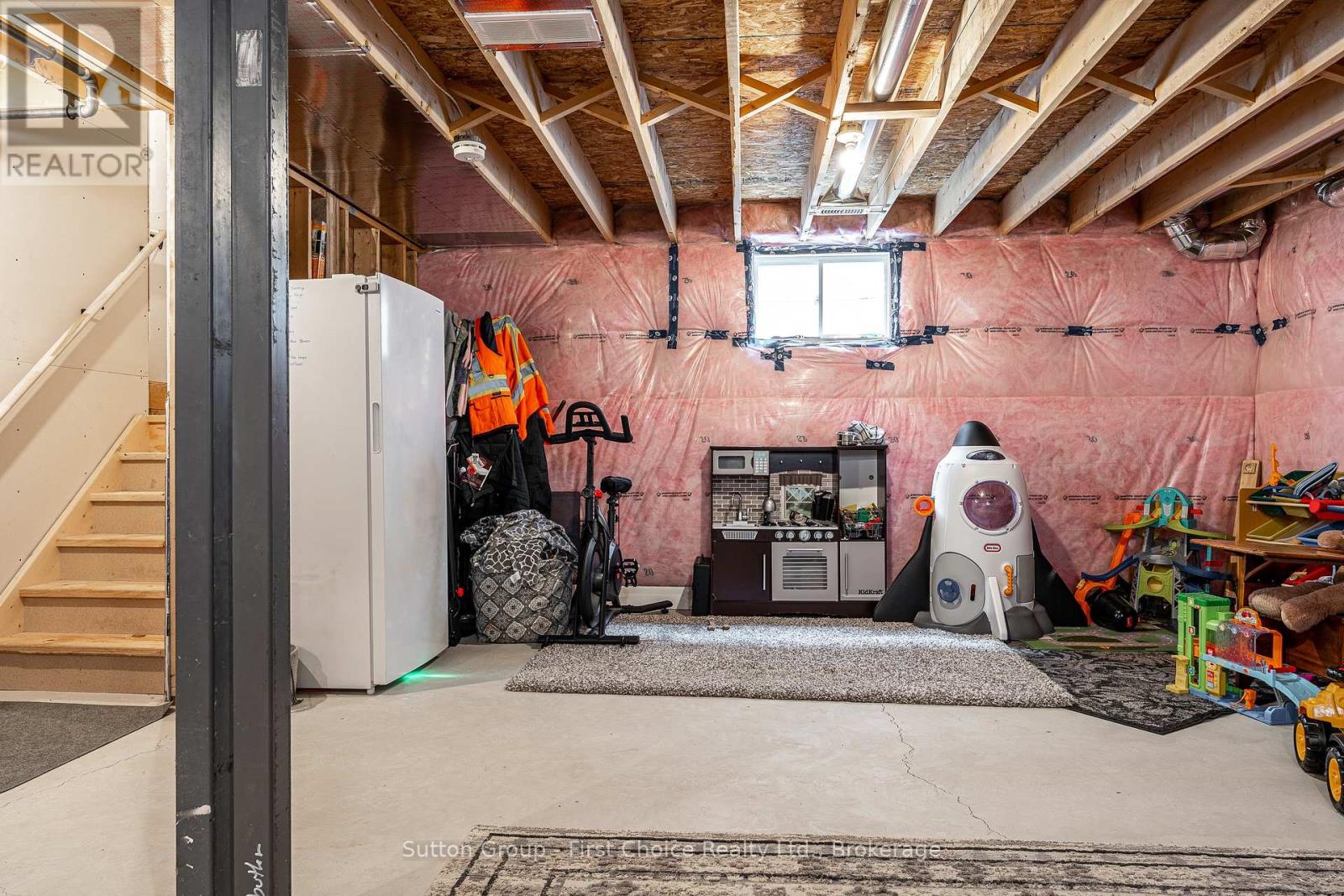 236 Bradshaw Drive, Stratford, Ontario  N5A 0G5 - Photo 47 - X12926398