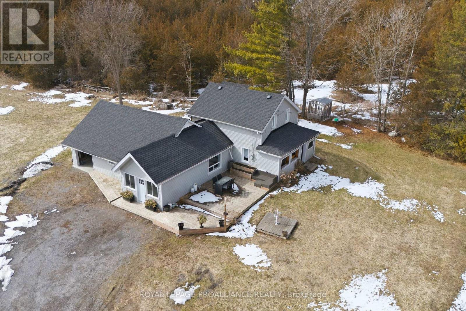 1957 Read Road, Tyendinaga, Ontario  K0K 2Y0 - Photo 1 - X12926388