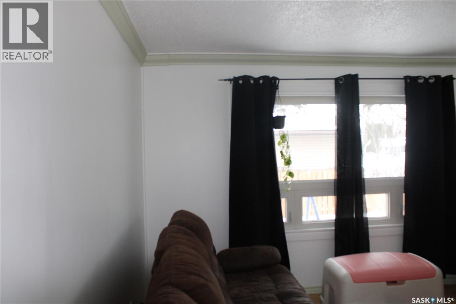 40 King Street W, Yorkton, Saskatchewan  S3N 0T8 - Photo 7 - SK028033