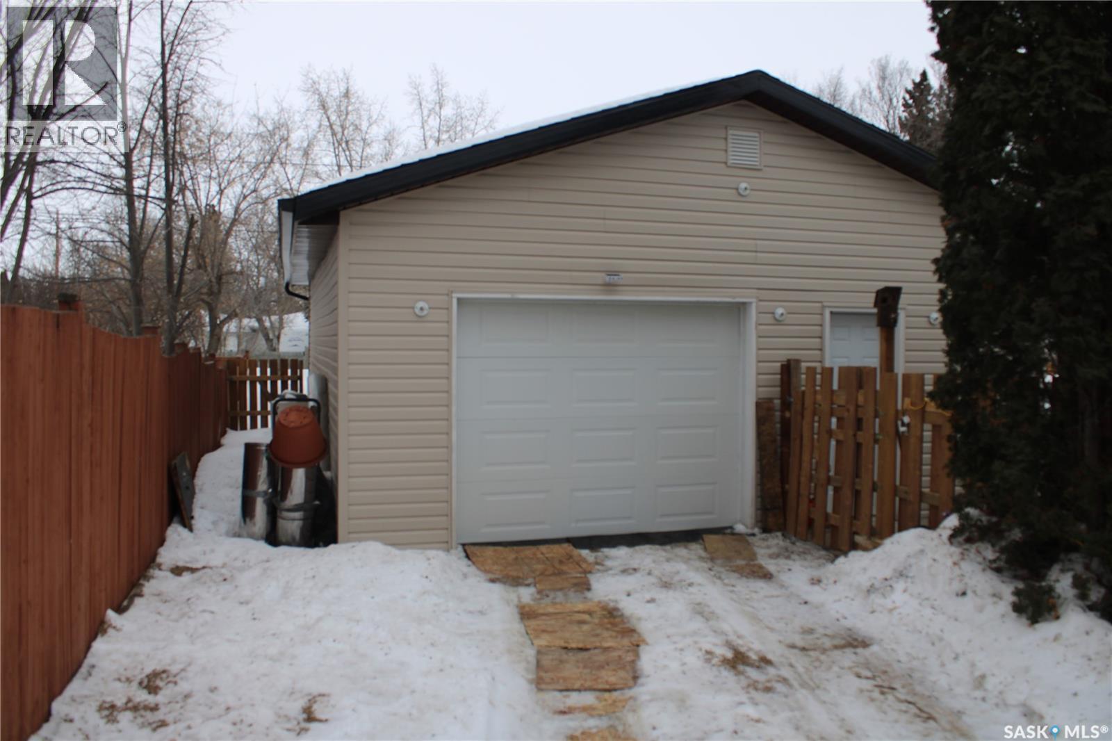 40 King Street W, Yorkton, Saskatchewan  S3N 0T8 - Photo 29 - SK028033