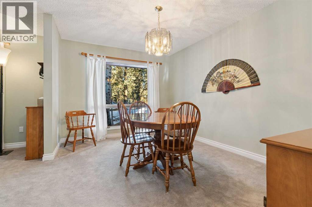 28 Wolf Drive, Rural Rocky View County, Alberta  T3Z 1A3 - Photo 12 - A2278748