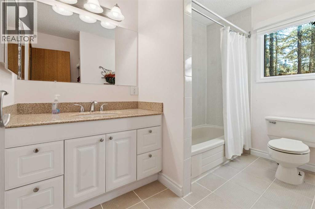 28 Wolf Drive, Rural Rocky View County, Alberta  T3Z 1A3 - Photo 17 - A2278748