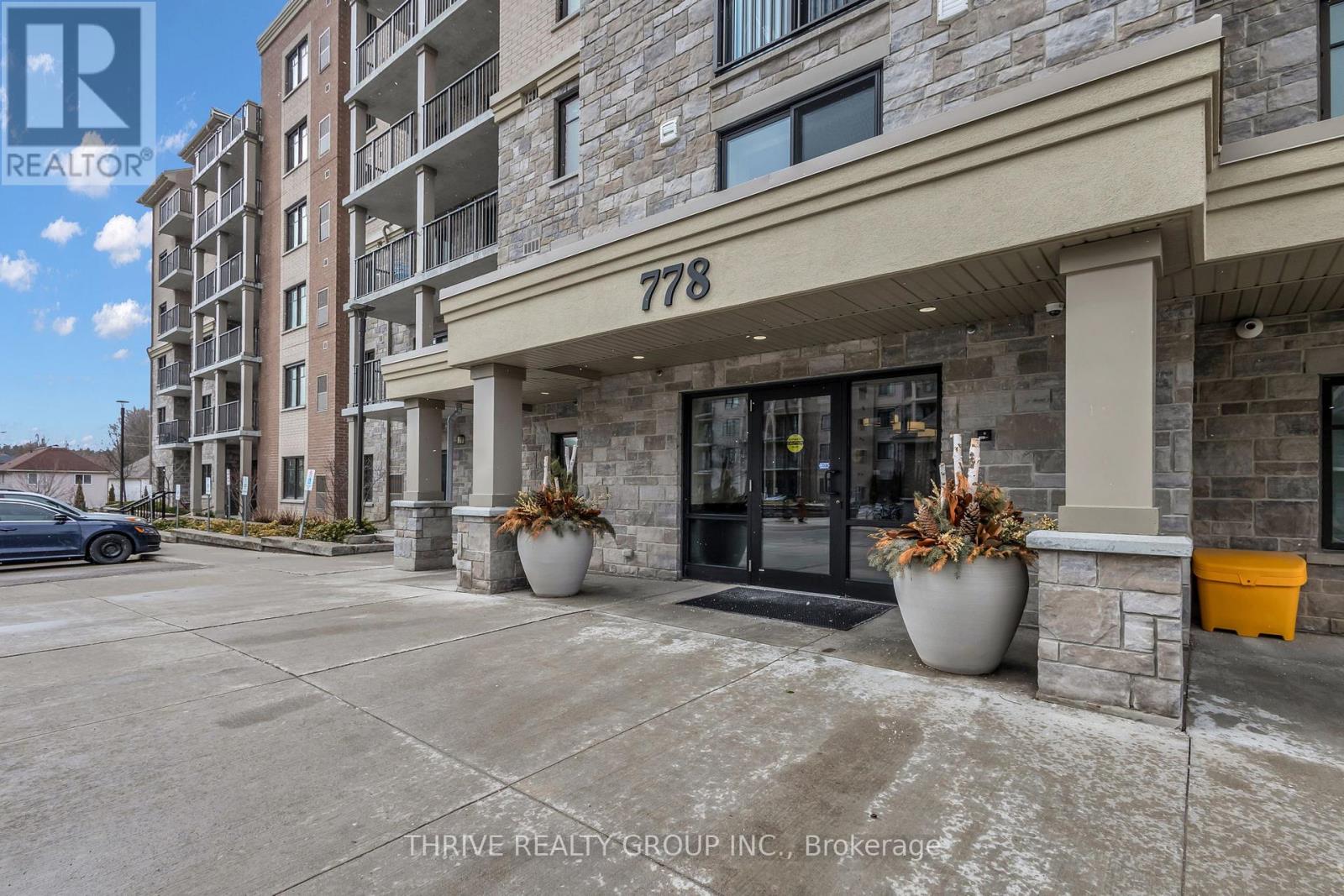 206 - 778 Laurelwood Drive, Waterloo, Ontario  N2V 0G3 - Photo 1 - X12926274
