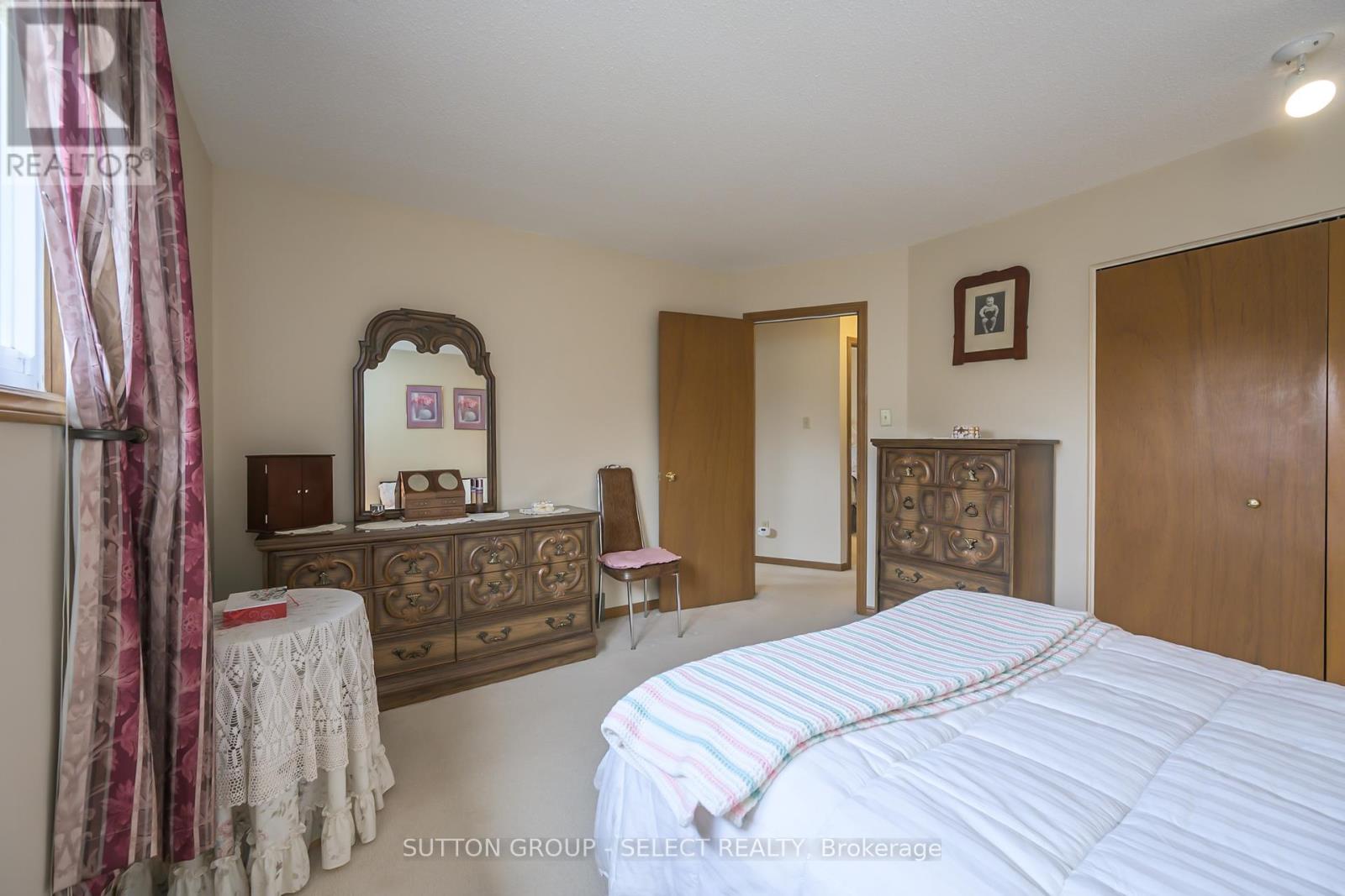 56 Buchan Road, London East, Ontario  N5V 1L2 - Photo 19 - X12926400